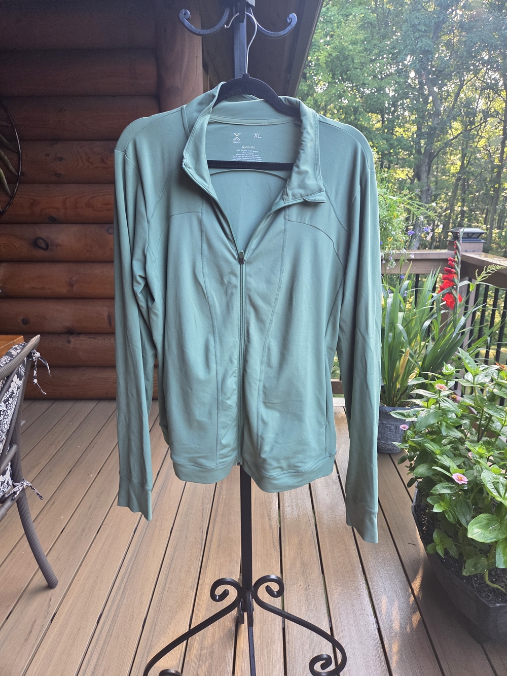 Xersion Women's Light Green Full‑Zip Jacket